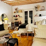 Beautiful Stay In Paris
