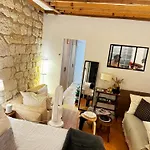 Beautiful Stay In Paris