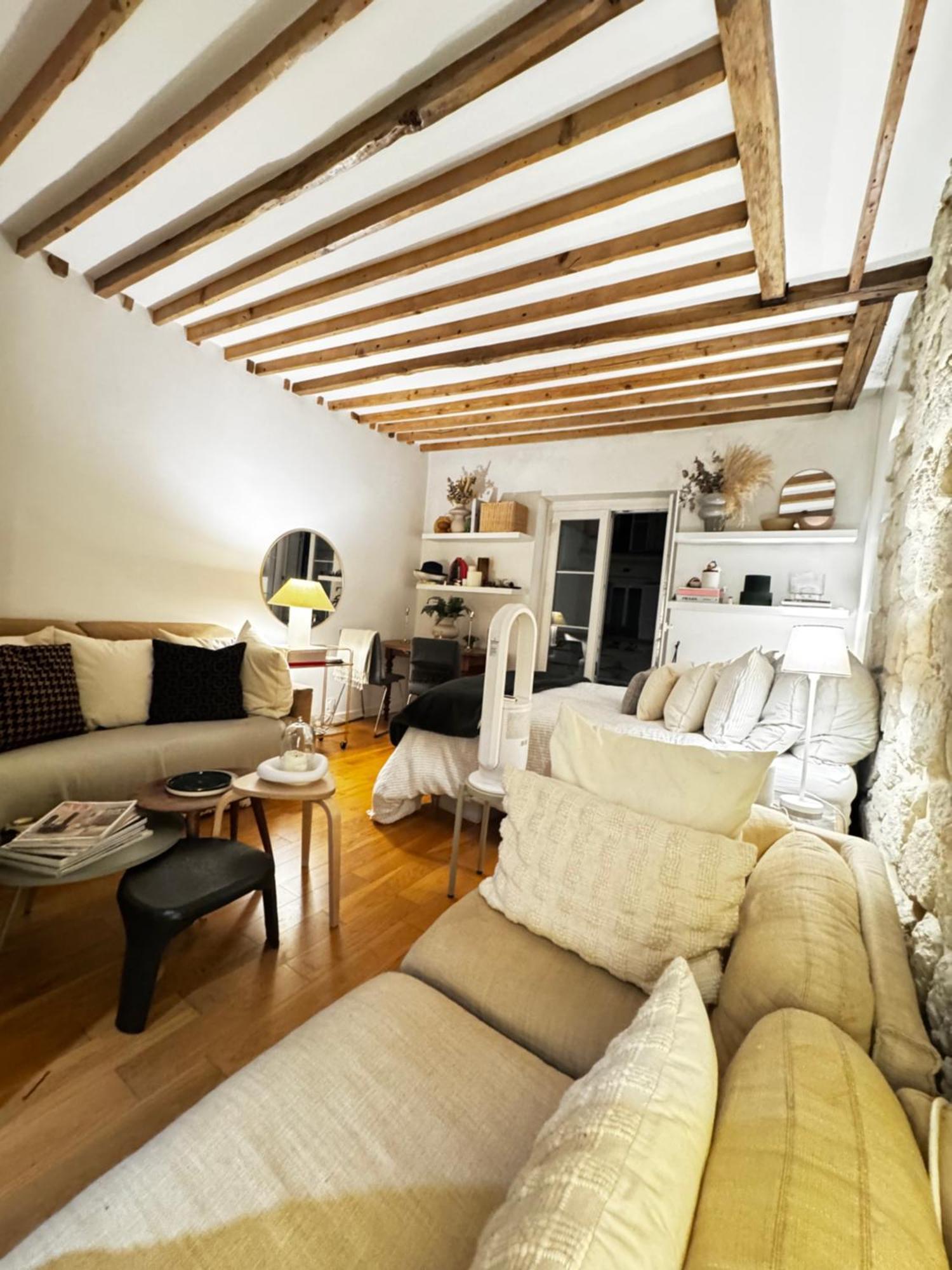 Appartement Beautiful In *